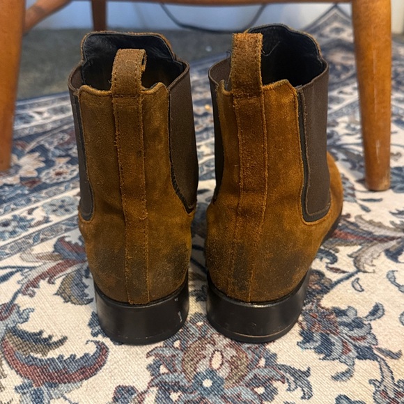 Thursday women’s suede Chelsea boot - Picture 5 of 5